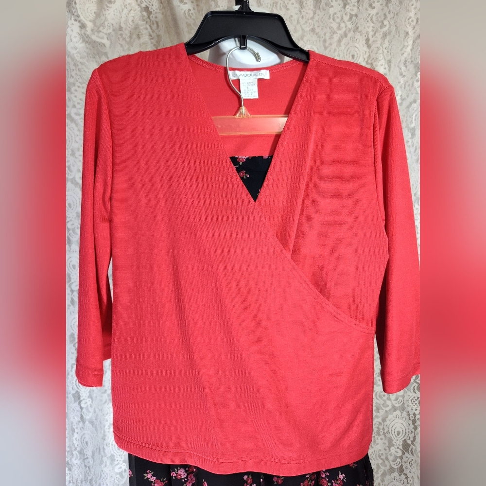 Claudia D. Red V Neck Knit Top NWOT.